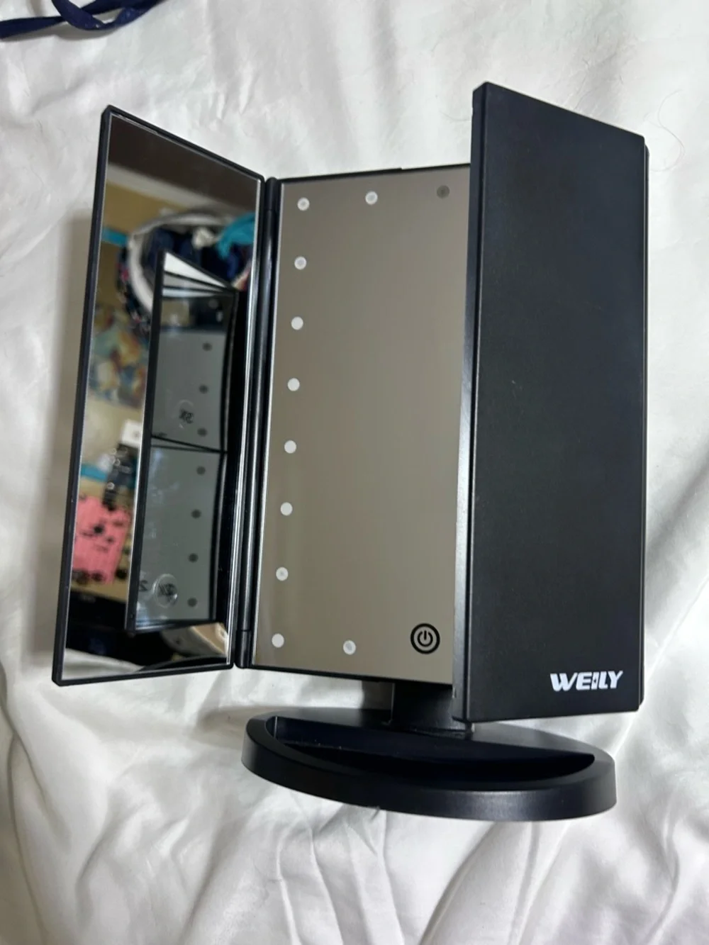 LED Magnifying USB Battery Weily Lighted Tri-Fold Makeup Mirror Adjustable Black